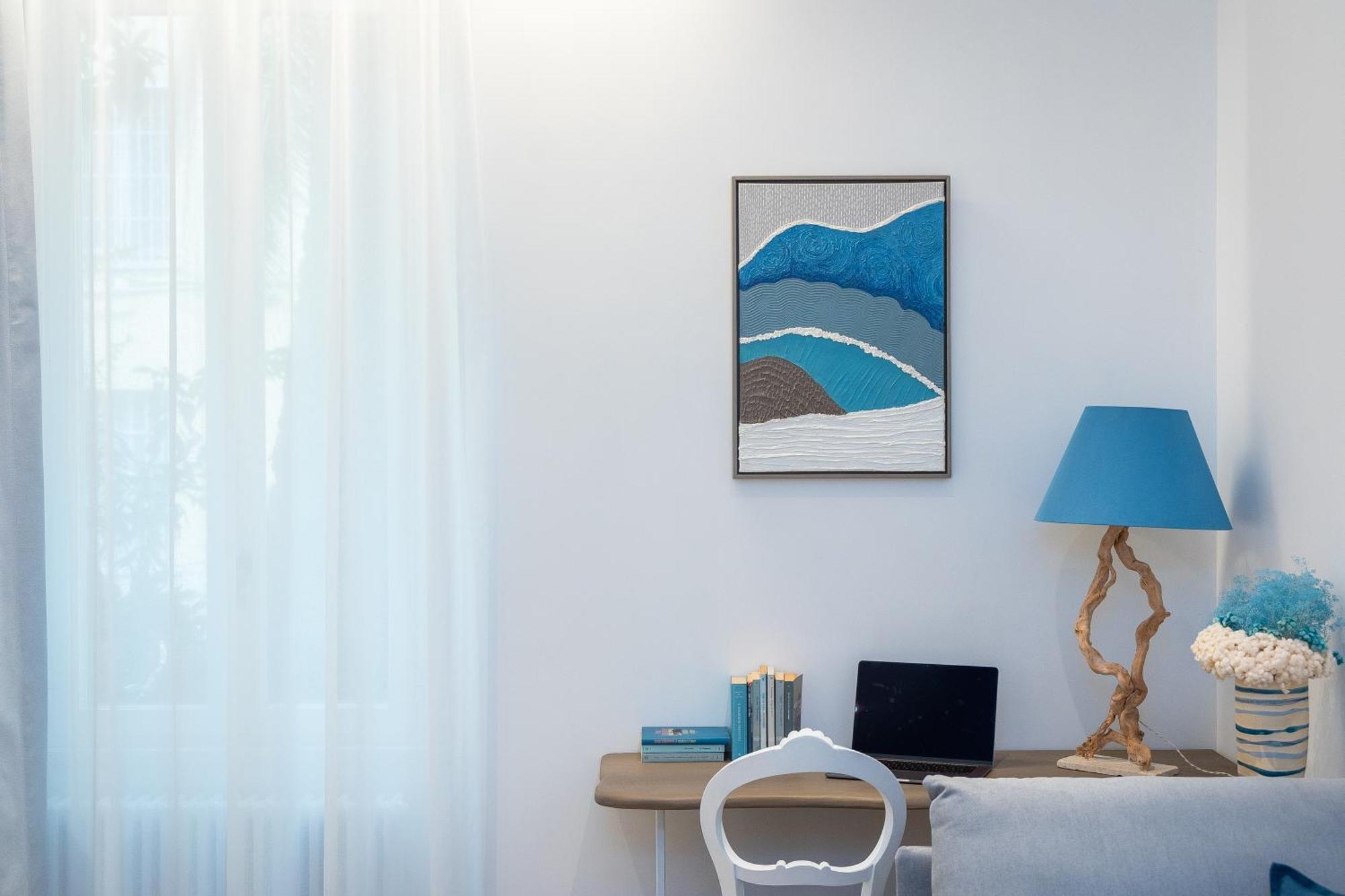 Ariosto's Luxury Rom